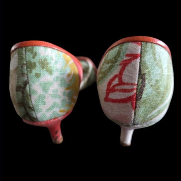 Bettye Muller Floral Heels - Red and Green - Picture 5 of 9